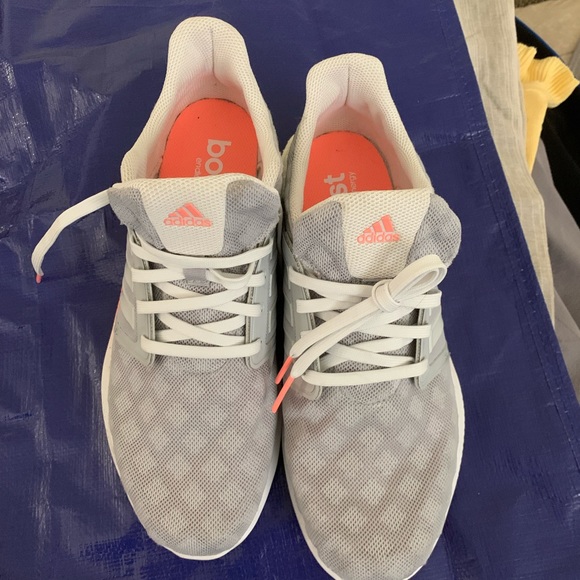 Adidas boost sneaker - Picture 1 of 6